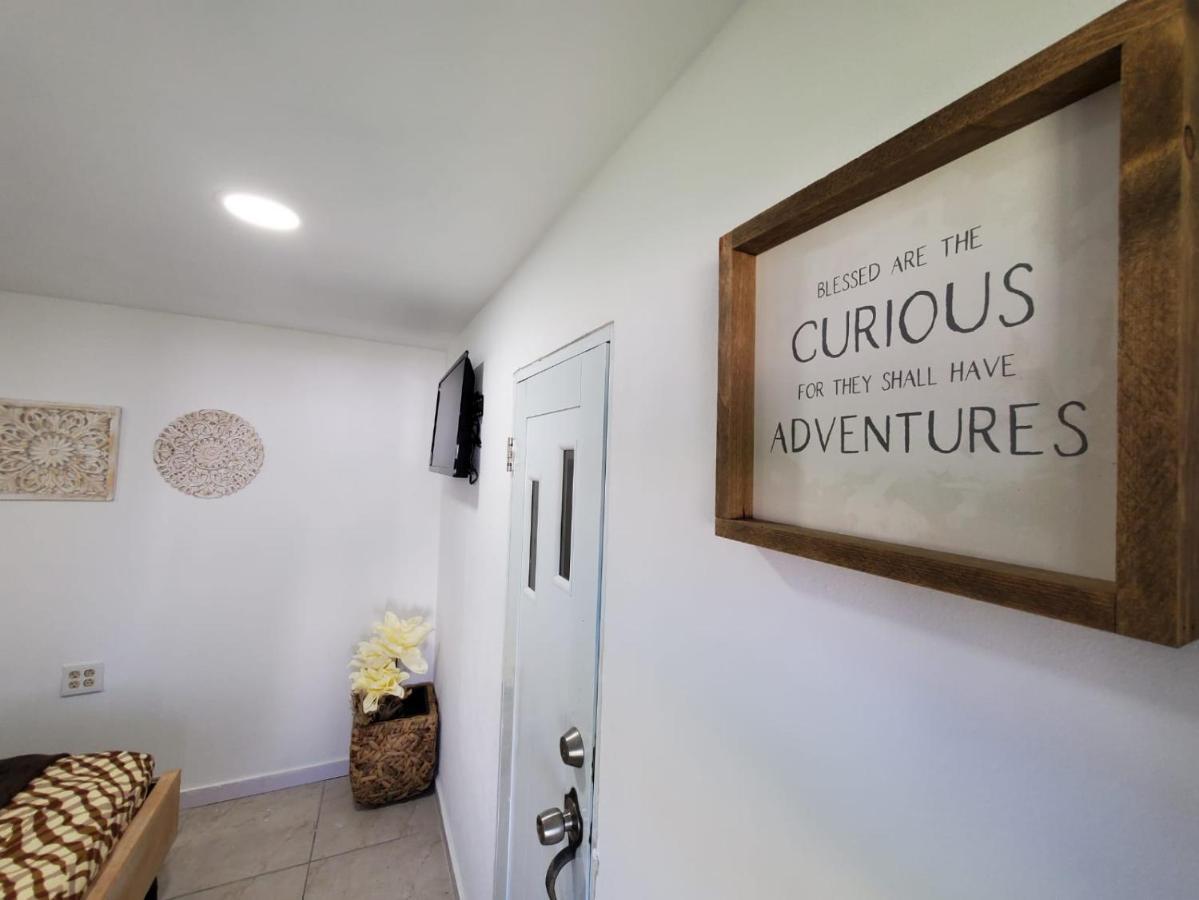 Aguadilla Breeze Apt In Gated Complex 8 Minute Walk To Crashboat Beach Экстерьер фото